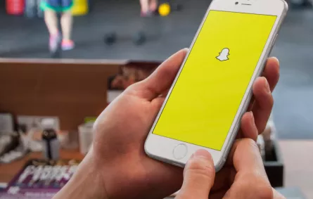 "سناب شات" تطلق ميزة "شاهد بلا حدود"