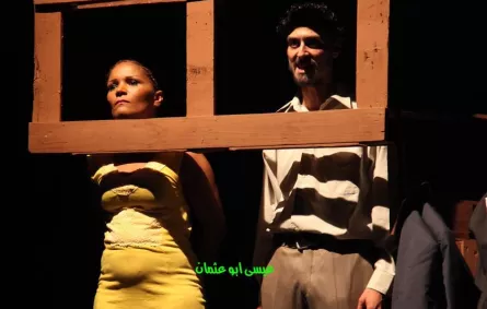 المسرحية التونسية "الصبية والموت".. حين لا تنسى الضحية صوت جلادها