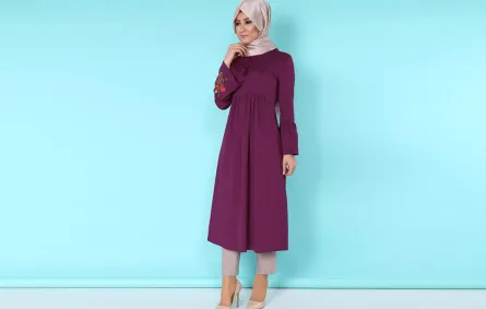 ملابس محجبات: اختاري التونيك لأناقة عملية