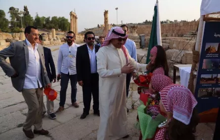 السفير السعودي في الأردن والملحق الثقافي السعودي يشاركان بافتتاح مهرجان جرش للثقافة والفنون 2017