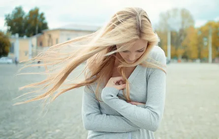 هكذا تتخطين الاكتئاب الموسمي واضطرابات النوم بعد التوقيت الشتوي