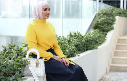 ملابس محجبات :5 ألوان أساسية في إطلالتك هذا الشتاء