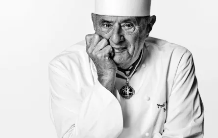 سيد طهاة المطبخ الفرنسي بوكوز يرحل بهدوء