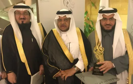 وزير التعليم يتوج تعليم جدة بجائزة الوزارة للتميز