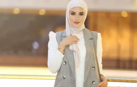 بلايزر طويلة للمحجبات.. لإطلالة عملية أنيقة