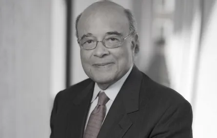 العالم المصري عادل محمود يرحل بصمت وبيل غيتس يعلن وفاته