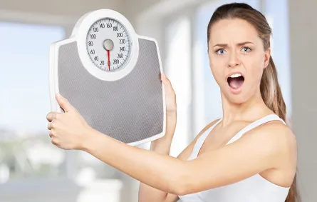 غياب الطمث: هكذا تواجهين زيادة الوزن الوراثية