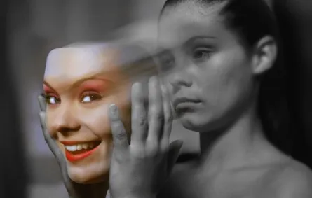 انفصام الشخصية يتسبب بارتفاع  نسب الانتحار لدى فئة الشباب 