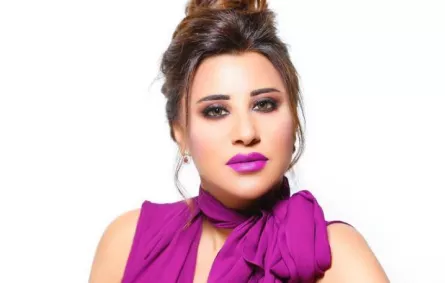 ما حقيقة ما حصل مع نجوى كرم في حفل السويد ولماذا هددت بالإنسحاب من المسرح؟.