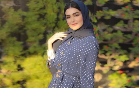 عبايات مخمل موضة شتاء 2019 من الفاشينيستا حنين الصيفي