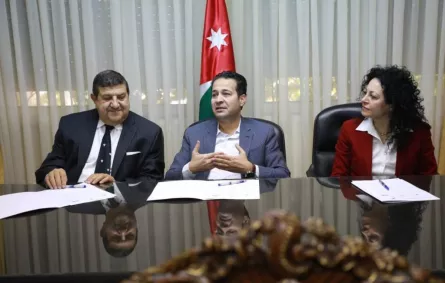 أبو رمان وقسيسية وفريز من اللقاء.jpg