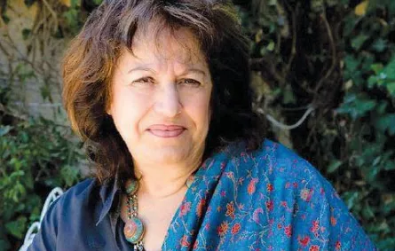 الشاعرة الاردنية زليخة أبوريشة.jpg