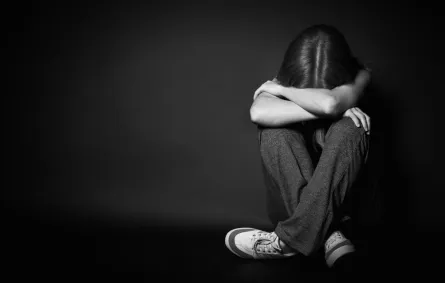 الاكتئاب: تعرّفي إلى الأسباب وعواقب البقاء من دون علاج