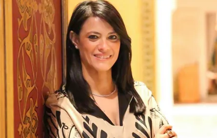 المشاط تتقلد جائزة المنظمة الدولية للسلام والسياحة