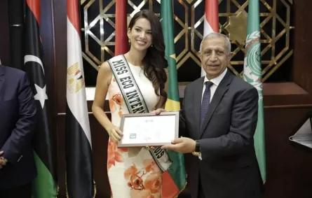 تتويج ملكة جمال العالم للسياحة والبيئة فى الإسكندرية
