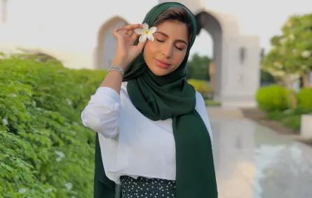 أزياء اليوم الوطني للمحجبات من وحي المشاهير