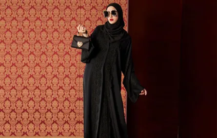 صور موديلات عبايات خريف 2019 من أشهر الماركات العالمية