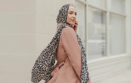 ملابس محجبات بطبعات الحيوانات وأسرار تنسيقها مع الحجاب