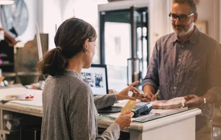 رائدات الأعمال يتصدرن مشهد الحضور الرقمي في المنطقة