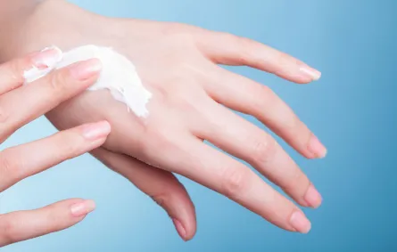  أعراض مرض جلد الفراشة والعلاج 