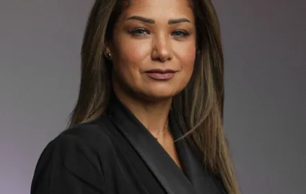 سيدة أعمال سعودية 