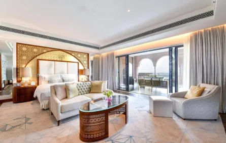 أفخم الفنادق في المنامة عند السياحة في البحرين