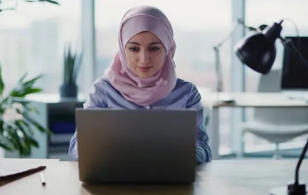 صفات الموظف المبدع