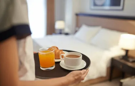 أغراض وأماكن تنقل عدوى كورونا داخل الفنادق