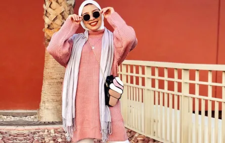 سارة ثروت تلهم المحجّبات خيارات كاجوال ومحتشمة