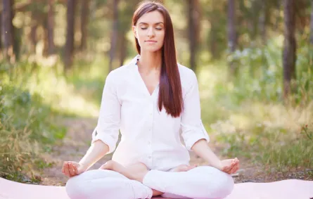 يوم التأمل العالمي.. جرّبيه للحصول على الاسترخاء والسلام الداخلي