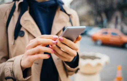 تطبيقات متاحة من دون اتصال بالإنترنت