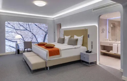 جولة على 3 فنادق فخمة في موسكو