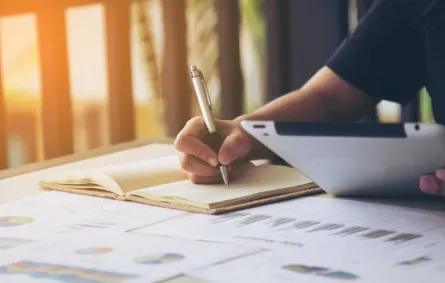 خطوات متبعة في كتابة تقارير العمل 