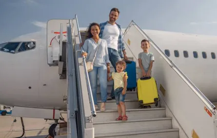 كيفية السيطرة على إزعاج الأطفال على متن الطائرة ؟