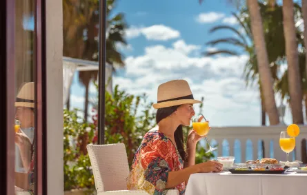 طرق اختيار الفندق المناسب عند السفر