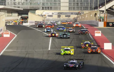 رياضة السيارات في الامارات لموسم 2021 - 2022