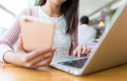 إحتياطات لازمة..  تطيل عمر الأجهزة الذكيّة.. تعرف عليها