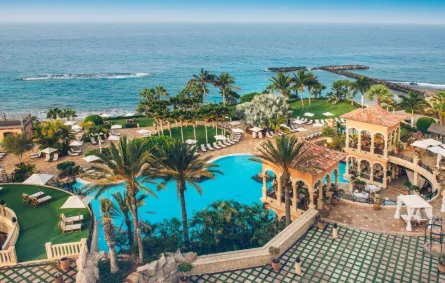 أفخم المنتجعات في جزيرة تينيريفي لإقامة مرفهة