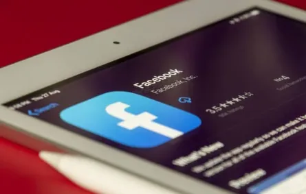  تطبيق جديد للفيس بوك.. يكشف عن عدد الرسائل التي أرسلتها و تلقيتها من أصدقائك