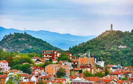 بلوفديف وجهة بلغارية جذابة لعشاق التاريخ والآثار