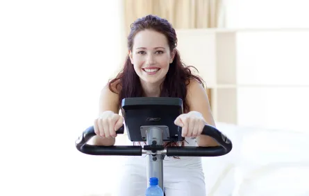 فوائد تمارين الدراجة الثابتة