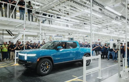 بيك اب كهربائي - تنافس