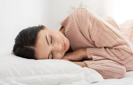 أعشاب طبيعية تساعد على النوم