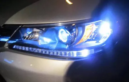 أسباب ضعف إضاءة مصابيح السيارة