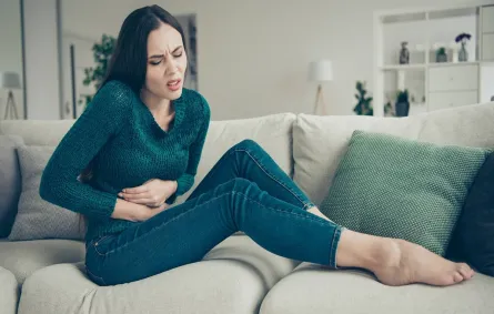 الفرق بين أعراض الزائدة والمرارة