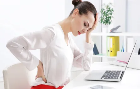 أعراض الناسور العصعصي وطرق العلاج  (المصدر: Adope.stock)