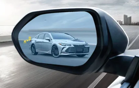 النقطة العمياء في السيارات