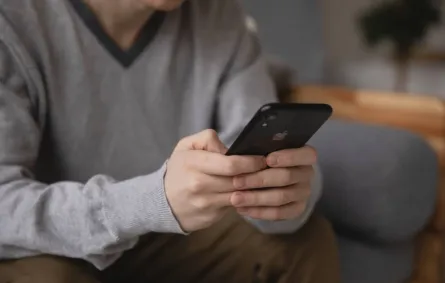  آلية تسجيل المكالمات الهاتفية الهامة على أجهزة أبل - pexels 