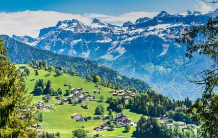 متعة السياحة في سويسرا