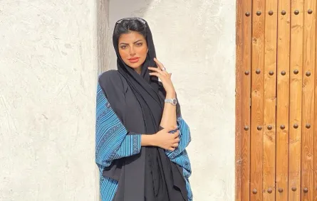 شهد الزهراني بعباية السدو-الصورة من حسابها على انستغرام 